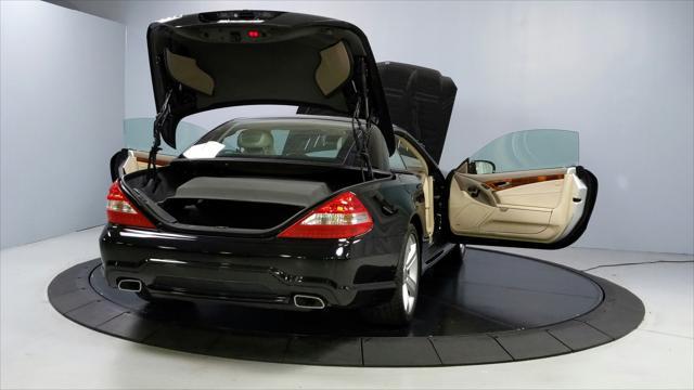 used 2009 Mercedes-Benz SL-Class car, priced at $25,999