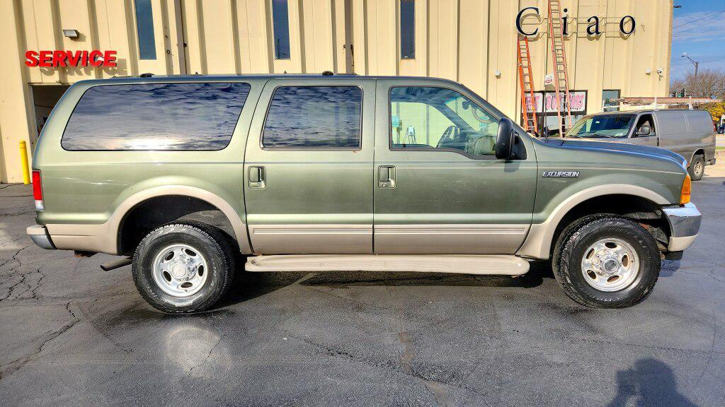 used 2000 Ford Excursion car, priced at $7,995