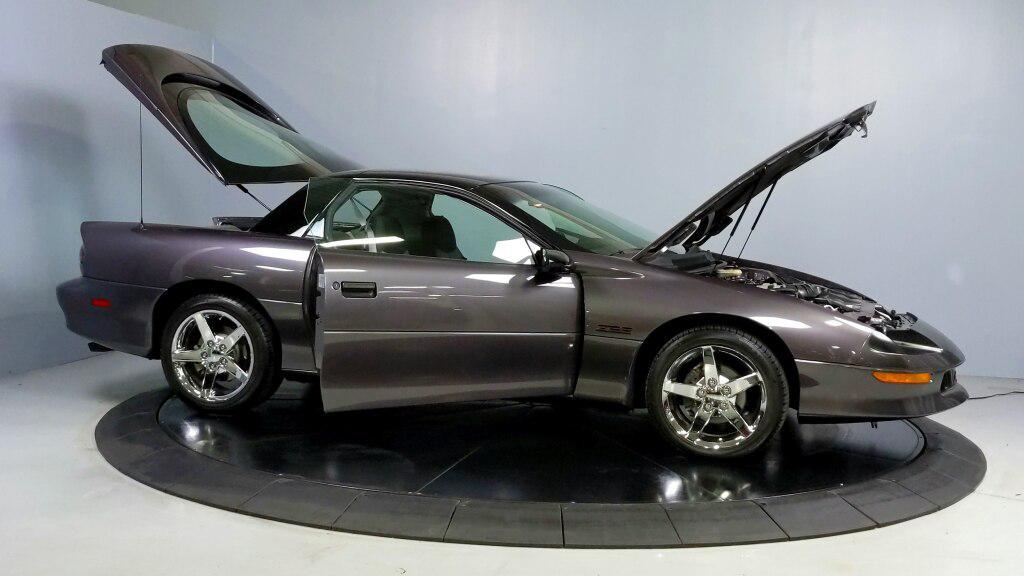 used 1993 Chevrolet Camaro car, priced at $18,995