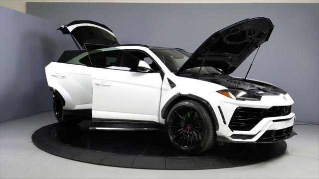 used 2019 Lamborghini Urus car, priced at $199,999