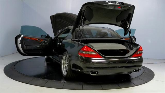 used 2007 Mercedes-Benz SL-Class car, priced at $19,999