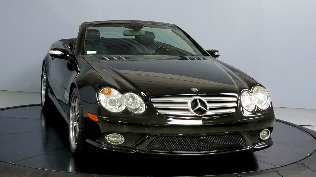 used 2007 Mercedes-Benz SL-Class car, priced at $14,995