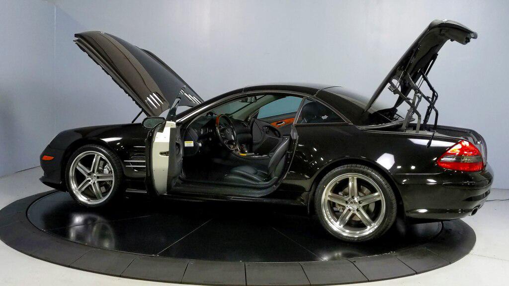 used 2007 Mercedes-Benz SL-Class car, priced at $14,995