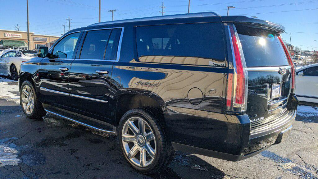 used 2017 Cadillac Escalade ESV car, priced at $34,777