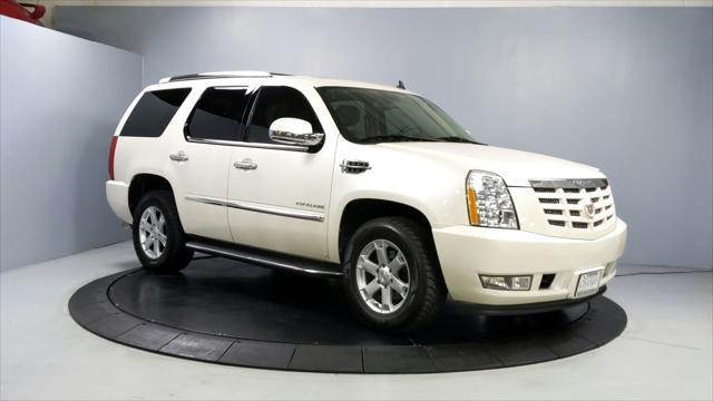 used 2012 Cadillac Escalade car, priced at $20,495