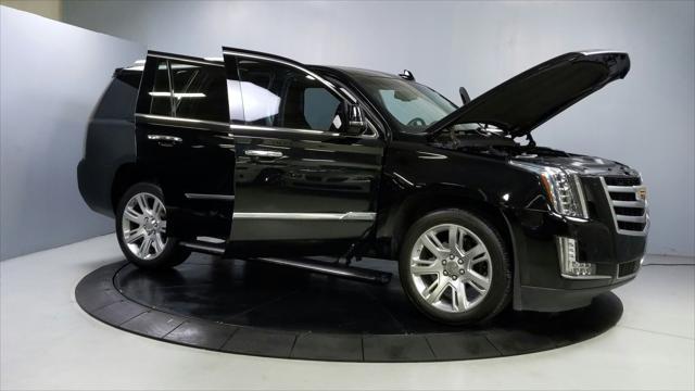 used 2015 Cadillac Escalade car, priced at $29,888