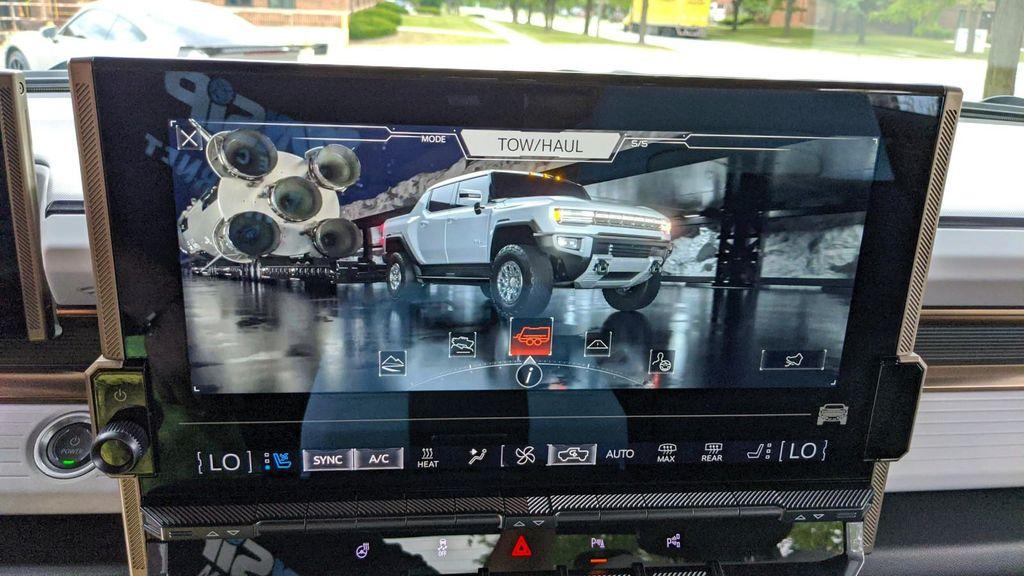 used 2025 GMC HUMMER EV Pickup car