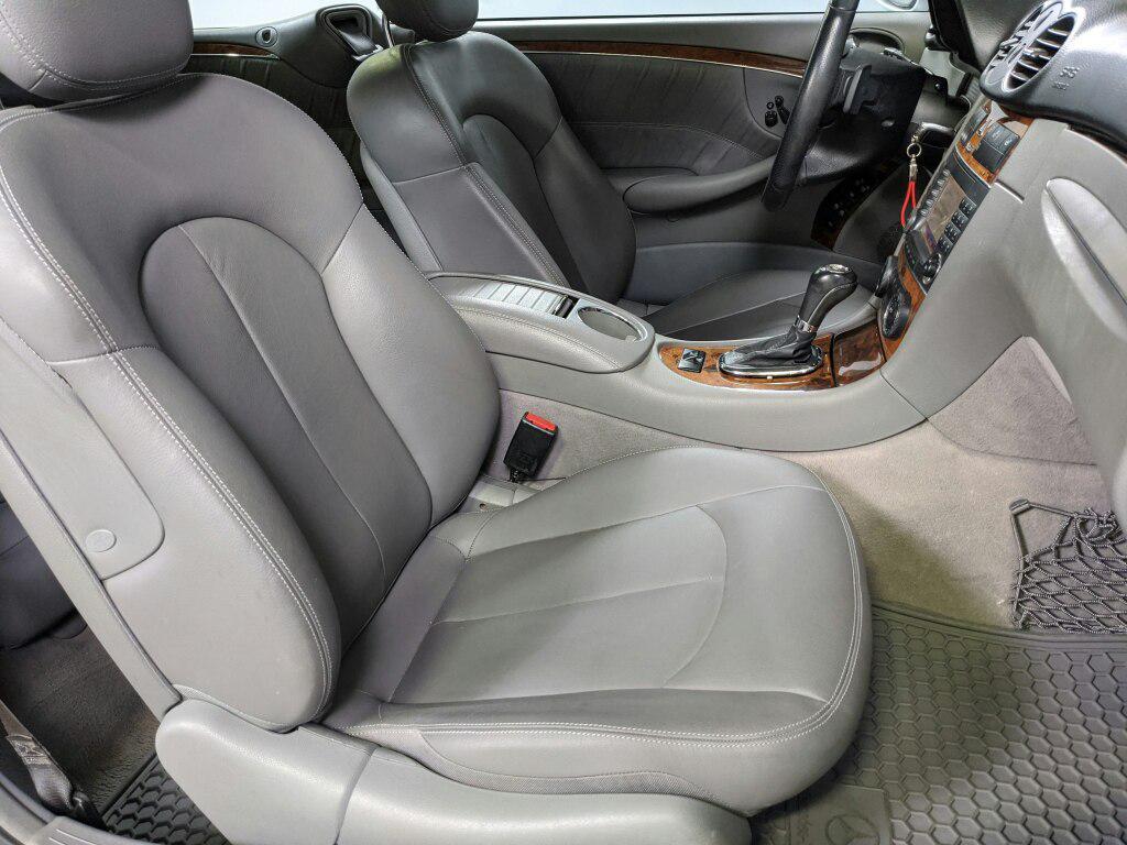 used 2007 Mercedes-Benz CLK-Class car, priced at $14,777