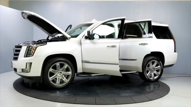 used 2018 Cadillac Escalade car, priced at $37,995