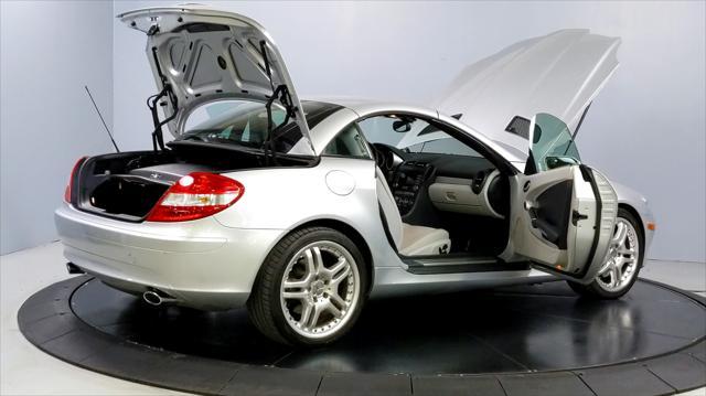 used 2007 Mercedes-Benz SLK-Class car, priced at $15,995