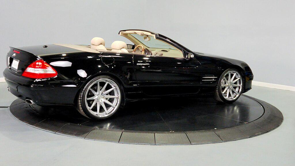 used 2007 Mercedes-Benz SL-Class car, priced at $16,995