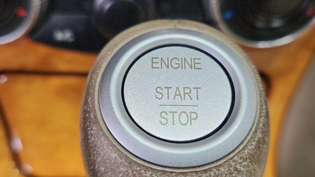 used 2007 Mercedes-Benz SL-Class car, priced at $16,995