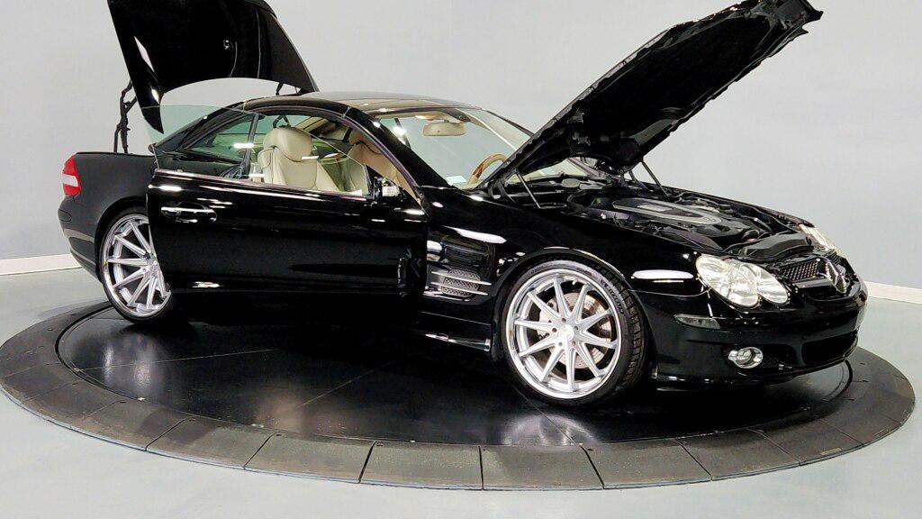 used 2007 Mercedes-Benz SL-Class car, priced at $16,995