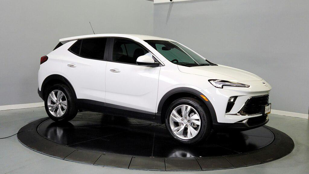 used 2025 Buick Encore GX car, priced at $20,995