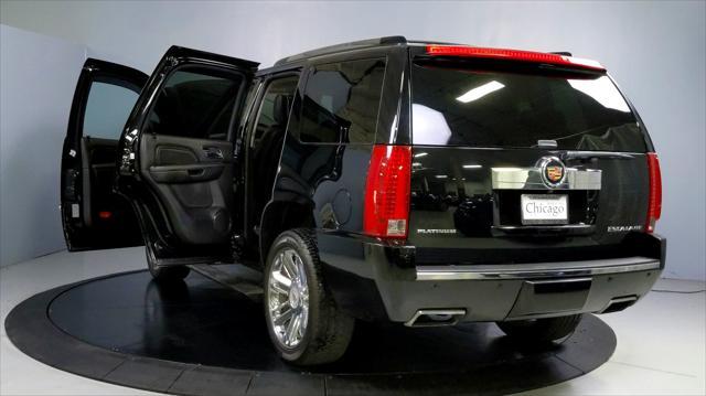 used 2013 Cadillac Escalade car, priced at $29,777