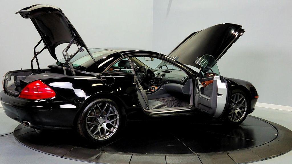 used 2005 Mercedes-Benz SL-Class car, priced at $12,995