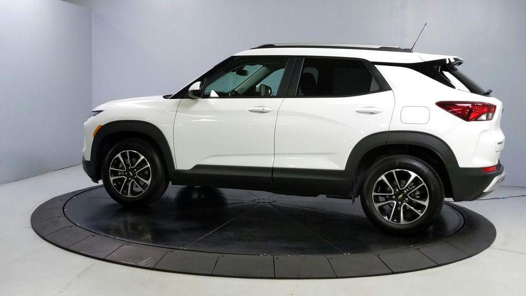 used 2025 Chevrolet TrailBlazer car, priced at $22,995