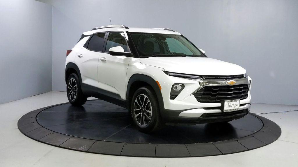 used 2025 Chevrolet TrailBlazer car, priced at $22,995