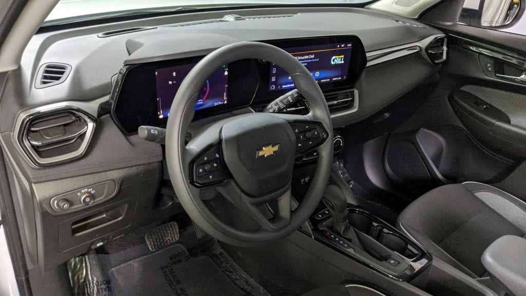 used 2025 Chevrolet TrailBlazer car, priced at $22,995