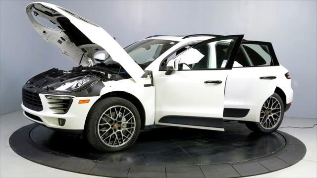 used 2018 Porsche Macan car, priced at $33,777