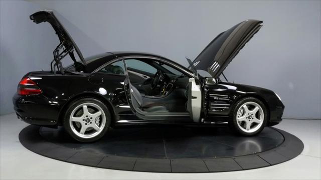 used 2004 Mercedes-Benz SL-Class car, priced at $19,999