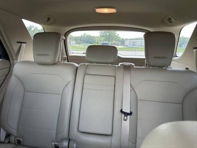 used 2014 Mercedes-Benz M-Class car, priced at $12,995