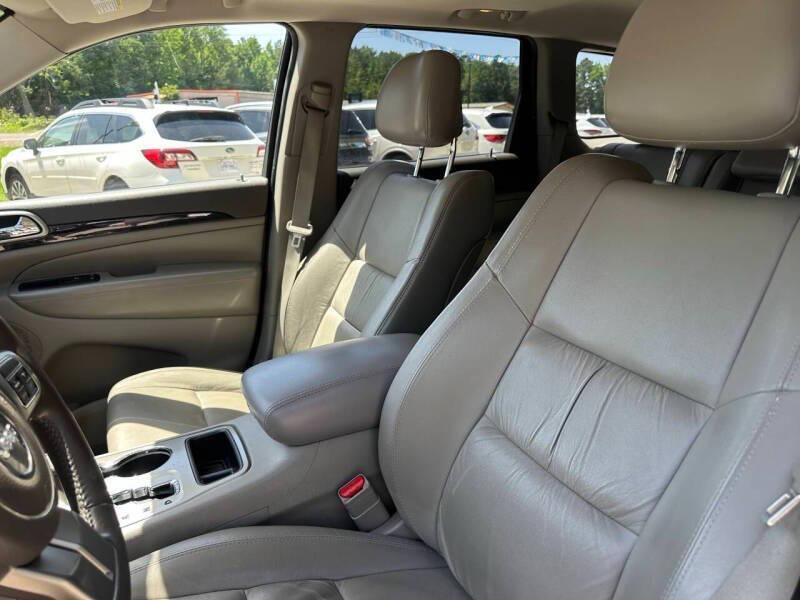 used 2012 Jeep Grand Cherokee car, priced at $7,995