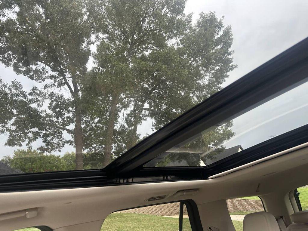 used 2020 Lincoln Navigator car, priced at $30,995
