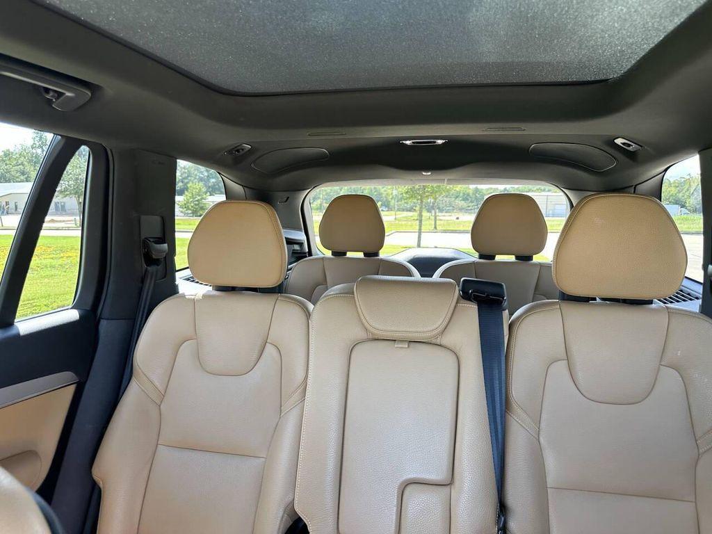 used 2018 Volvo XC90 car, priced at $21,995