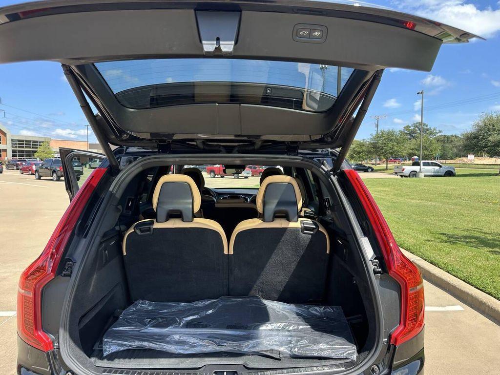 used 2018 Volvo XC90 car, priced at $21,995
