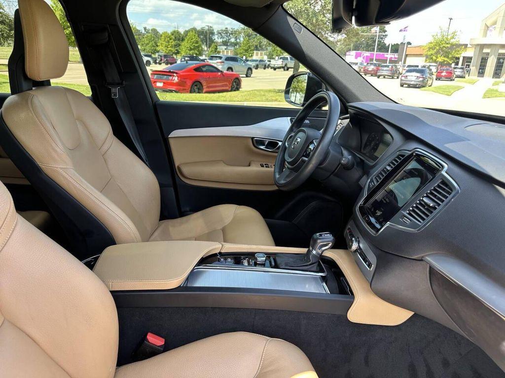 used 2018 Volvo XC90 car, priced at $21,995