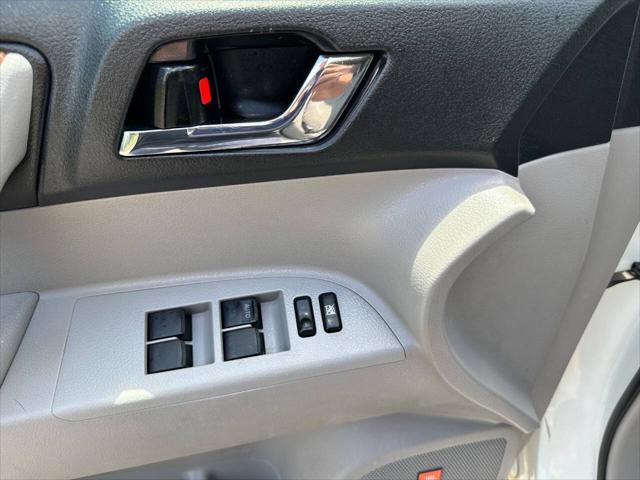 used 2010 Toyota Highlander car, priced at $6,495