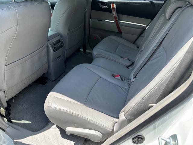 used 2010 Toyota Highlander car, priced at $6,495