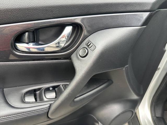 used 2018 Nissan Rogue car, priced at $13,795