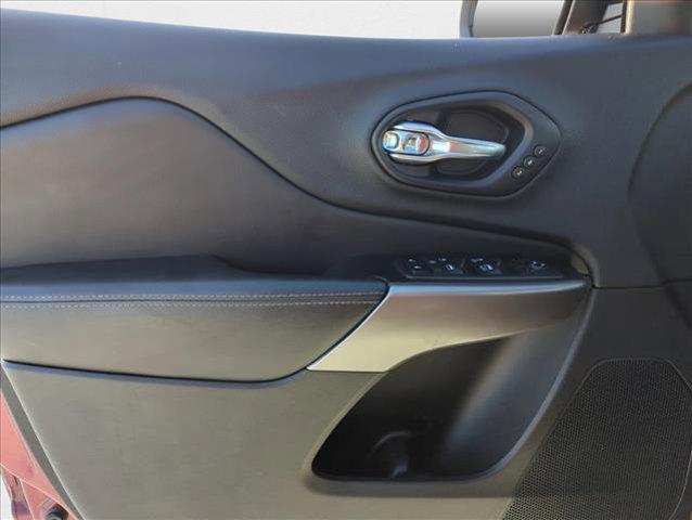 used 2019 Jeep Cherokee car, priced at $14,498
