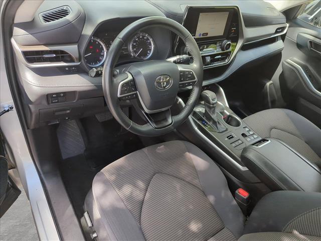 used 2023 Toyota Highlander car, priced at $36,555