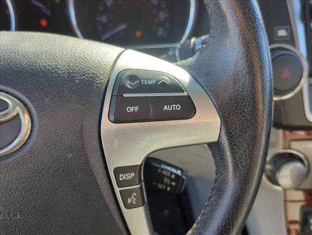 used 2013 Toyota Highlander car, priced at $12,498