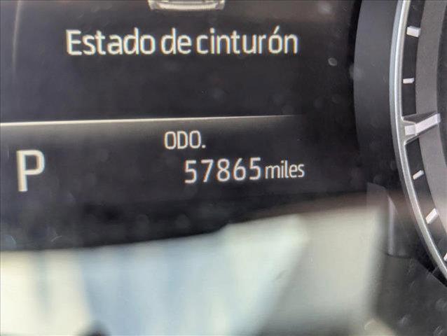 used 2021 Toyota Highlander car, priced at $31,999