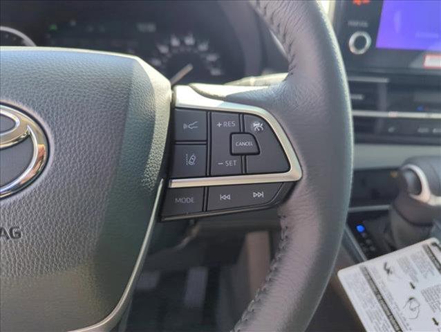 new 2025 Toyota Sienna car, priced at $47,087