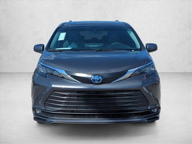 new 2025 Toyota Sienna car, priced at $47,087