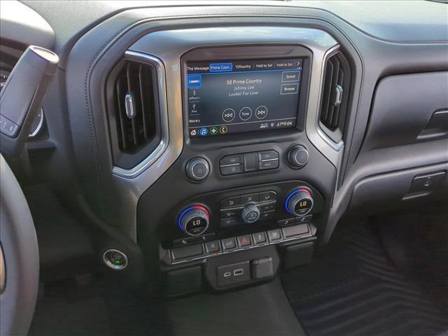 used 2022 Chevrolet Silverado 1500 car, priced at $30,998