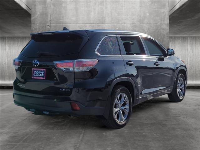 used 2015 Toyota Highlander car, priced at $15,696