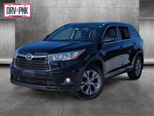 used 2015 Toyota Highlander car, priced at $15,696