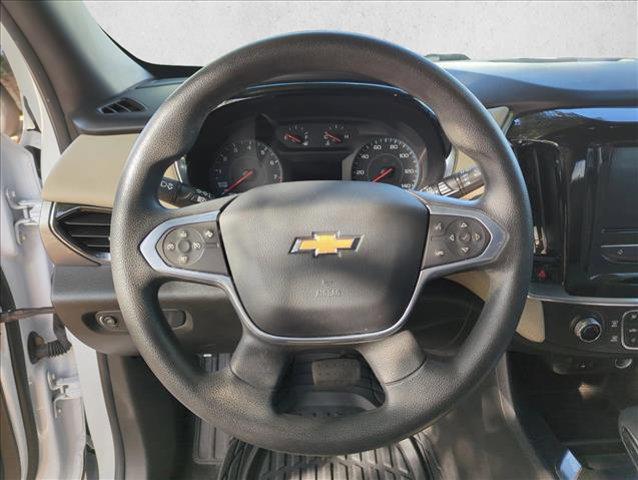 used 2022 Chevrolet Traverse car, priced at $7,898