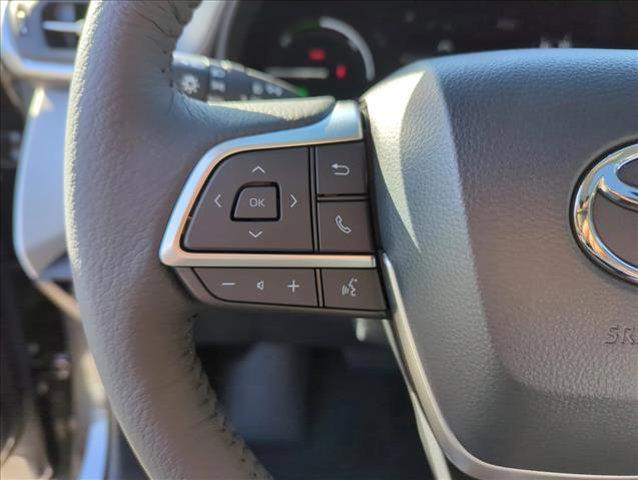 new 2025 Toyota Sienna car, priced at $47,611