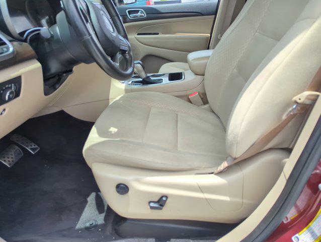 used 2018 Jeep Grand Cherokee car, priced at $15,462