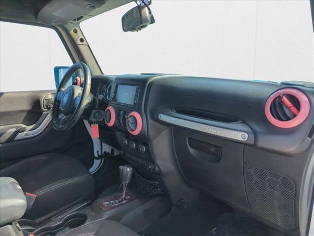 used 2015 Jeep Wrangler Unlimited car, priced at $18,823