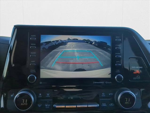 used 2020 Toyota Highlander car, priced at $25,998