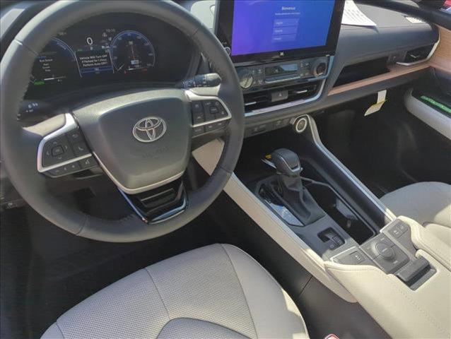 new 2025 Toyota Grand Highlander car, priced at $57,555