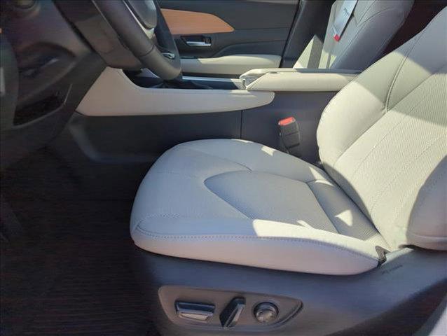 new 2025 Toyota Grand Highlander car, priced at $57,555